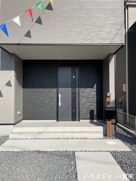 写真だけでは伝えきれない物件の良さを、ぜひ現地に行って見ませんか?弊社では現地案内会を随時開催しております。気軽にお問い合わせ下さい。