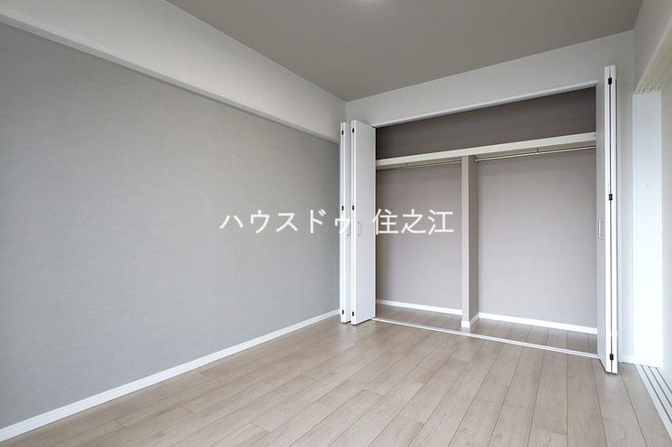 全室に収納がございますのでお部屋の中がスッキリ片付きますよ