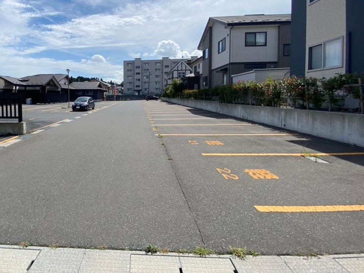 現地(2025年9月)撮影
◎建築条件無し◎
詳細は、ハウスドゥ  八戸下長までお気軽にお問い合わせくださいませ♪