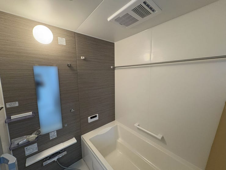 室内(2025年10月)撮影
◎現地案内予約受付中!◎
便利な浴室暖房・乾燥付き!天候や時間を気にせず洗濯物を乾かすことはもちろん、冬は暖かく快適に入浴することができます♪