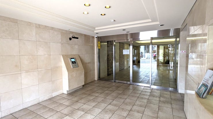 オートロック付き