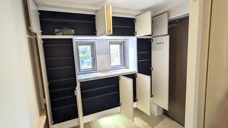 シューズボックス:大容量