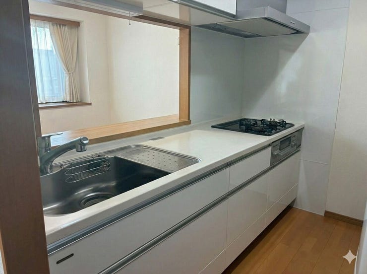 見晴らしの良い明るいリビングと、会話が弾む対面キッチン!