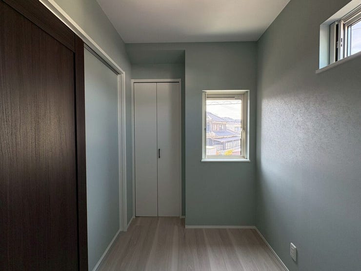 ワークスペースとしても最適!集中して作業ができそうな雰囲気です。