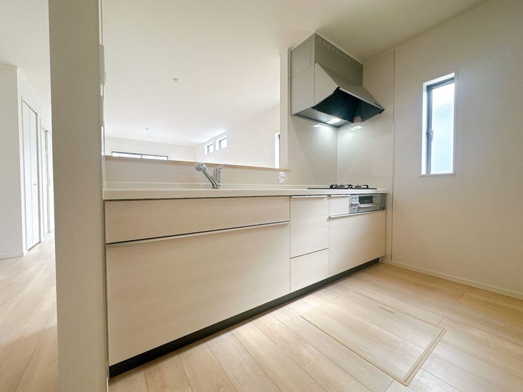 3口コンロなので同時に調理ができ、お料理もはかどります。