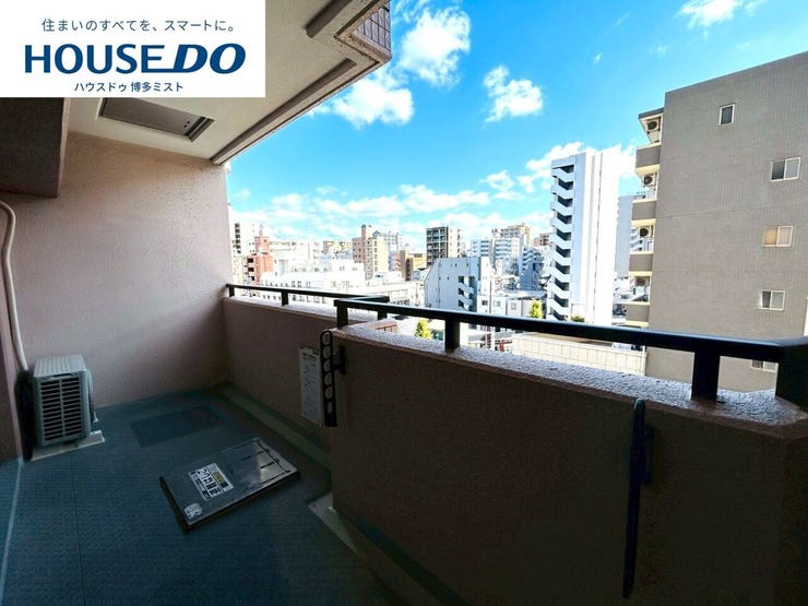 【あたたかな陽ざし】南向きバルコニー。晴れた日にはお洗濯物もしっかり乾きそうです。