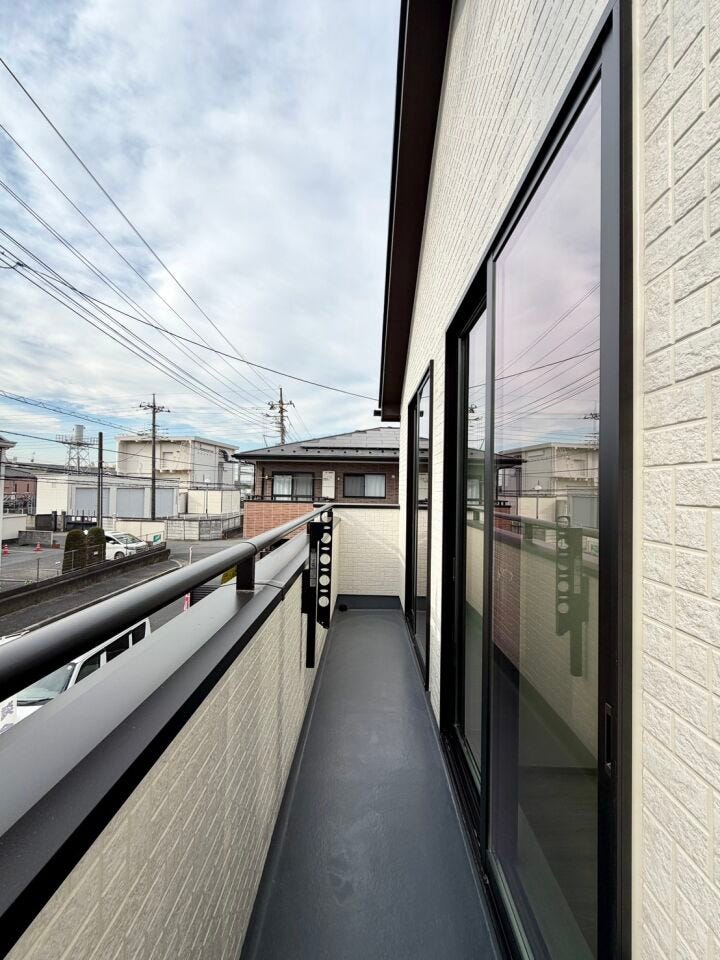 採光と通風のバランスがほどよく、晴れた日には洗濯物が良く乾きます。