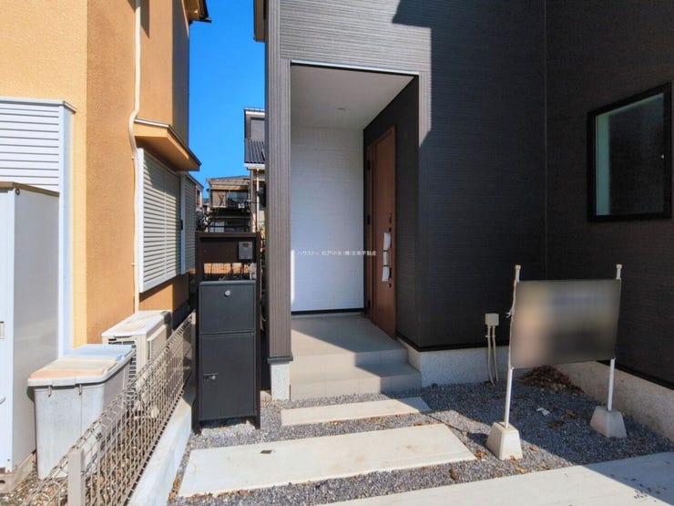 ◎玄関ポーチ(3/12撮影)