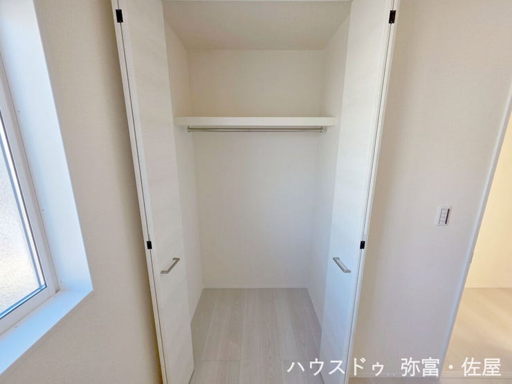 全居室収納スペース有り!荷物が多くても十分に納まります(^^)