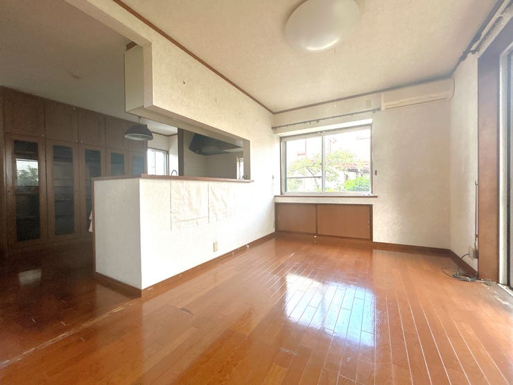 LDK25畳:カウンターキッチンです