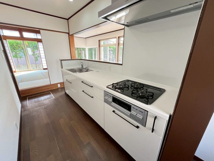 システムキッチンはタカラスタンダードのOFELIAシリーズを採用◎