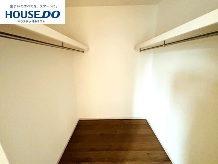 【大野城市乙金東 2号棟】駐車スペース3台分(9月16日撮影)