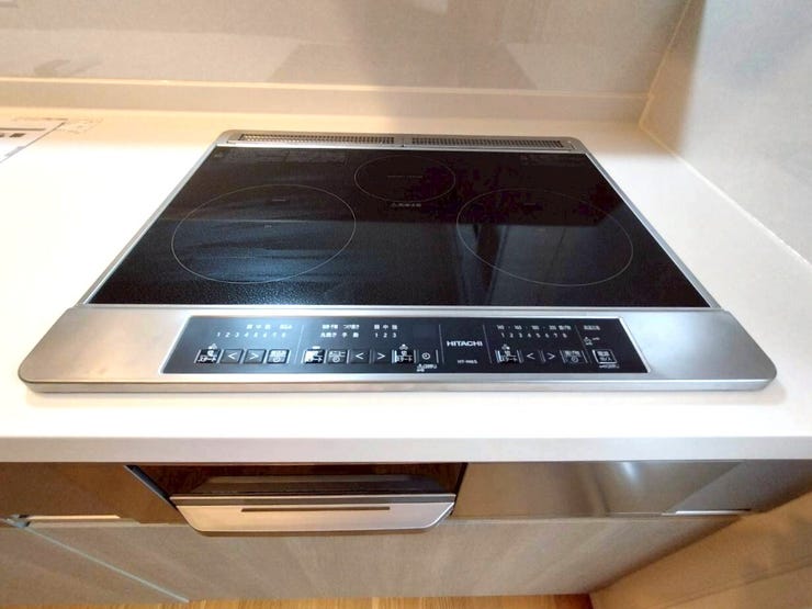 IHクッキングヒーターで安全にお料理ができます