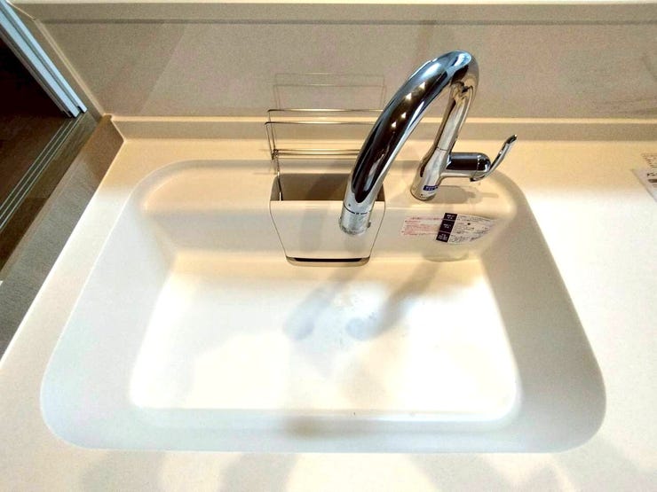 お掃除のしやすいすっきりとしたシンクです