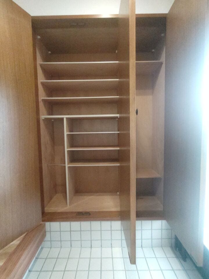 ■□■シューズインクローゼット■□■必要なものを必要な場所に。家全体で考えられた収納計画が、ゆとりある生活を実現します。