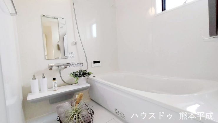 広々お風呂でゆったり入浴タイム★
※小物は展示用となっております。