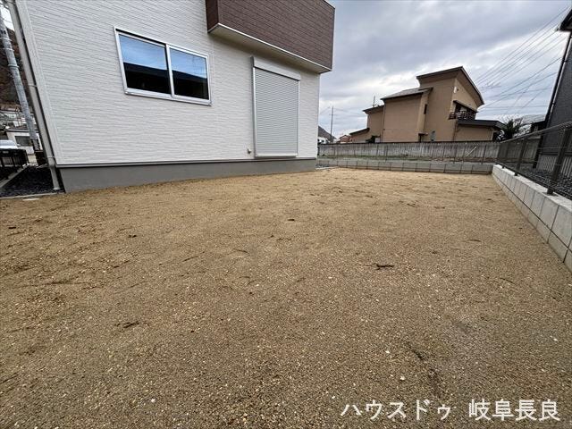 戸建を購入したらペットを飼おうと思っている方も多いはず!お庭があるので、ワンちゃんを飼うことも出来ますね。