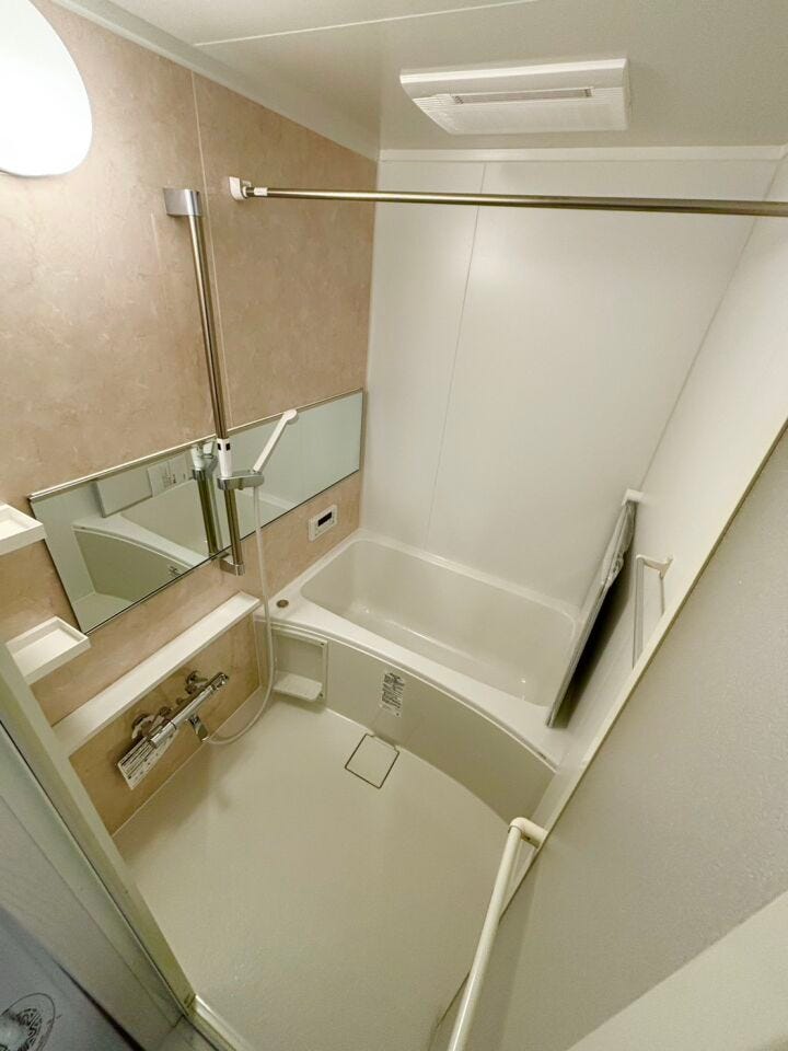 嬉しい浴室換気乾燥暖房機付きのユニットバス♪