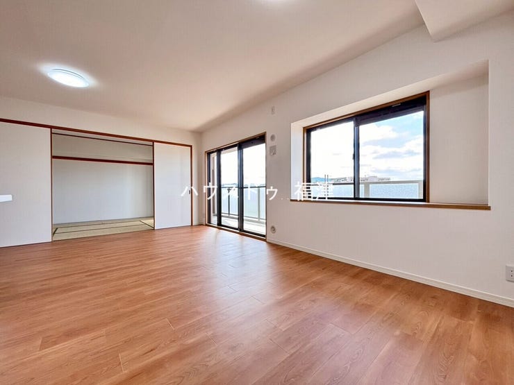 《宗像市赤間5丁目 中古マンション》
アンピール教育大前II