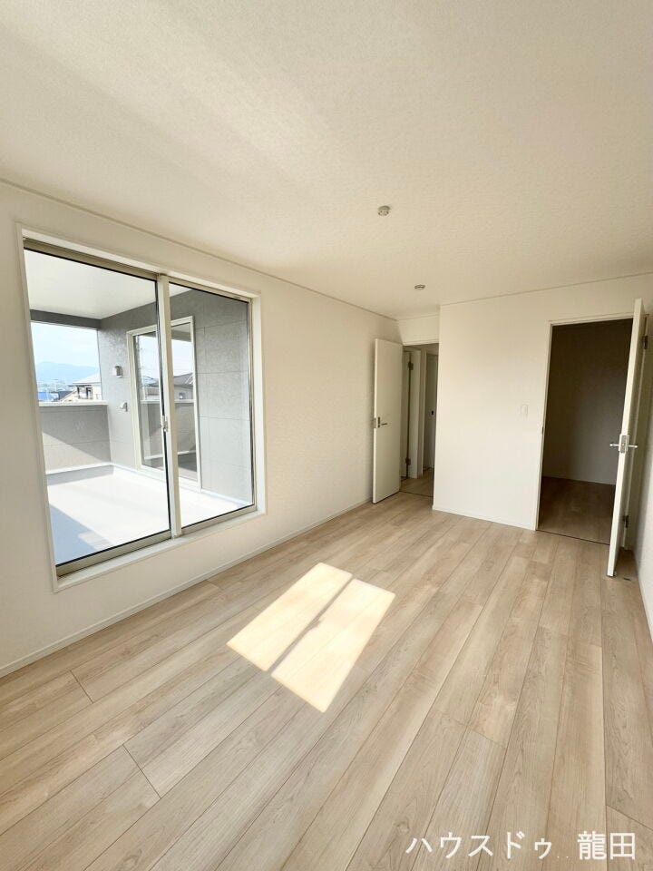 ■□■洋室・収納■□■