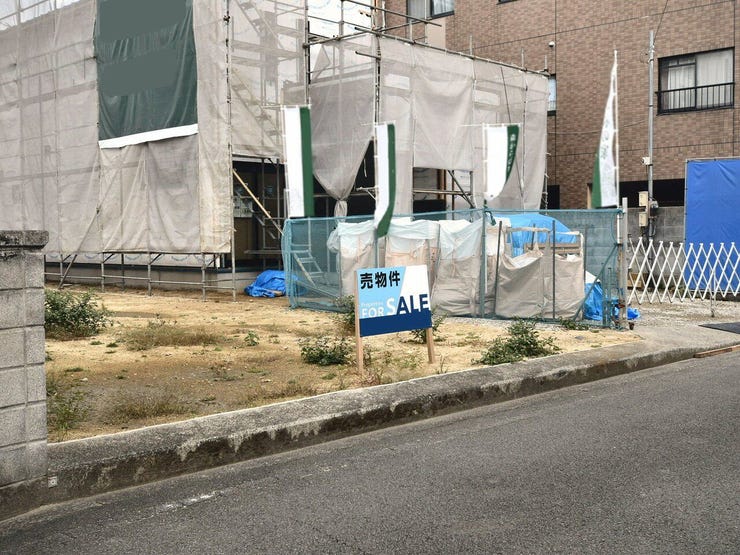 【外観】
外観を南西側より撮影