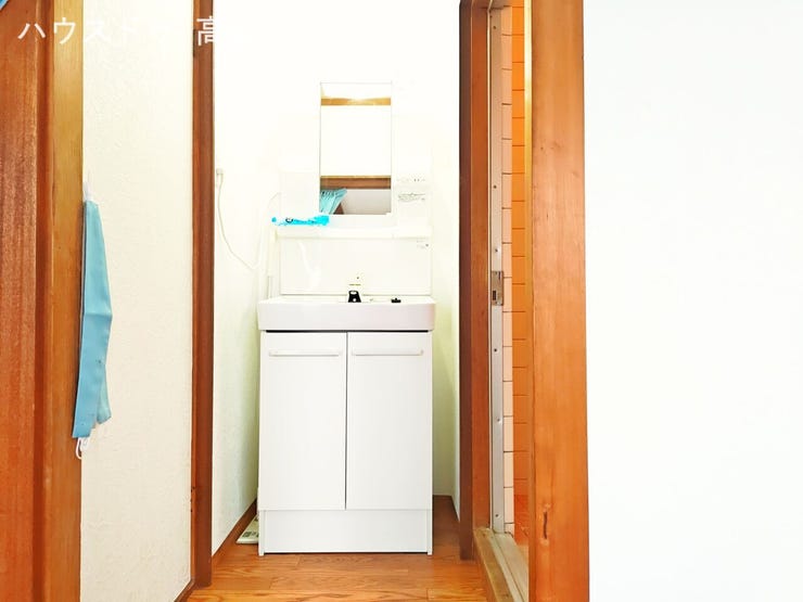 ■歯ブラシ、化粧水、整髪料…散らかりがちな洗面台まわりもすっきり整頓できます (撮影日:2025.11.7)