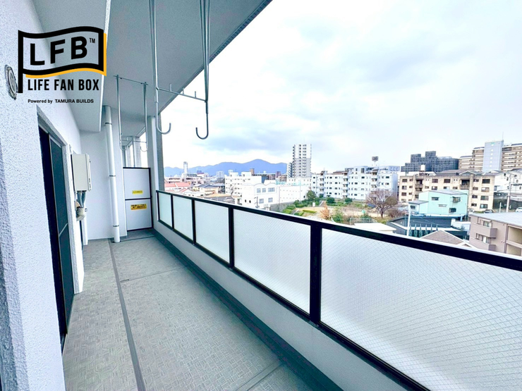 周囲に高い建物が少なく、山々や街を見渡せる開放的な景色が楽しめます♪
※2026.1.23撮影