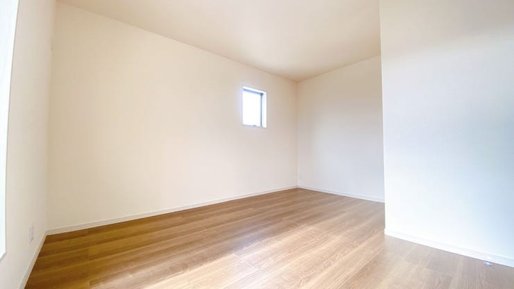 広い居室なので主寝室としてもピッタリです◎