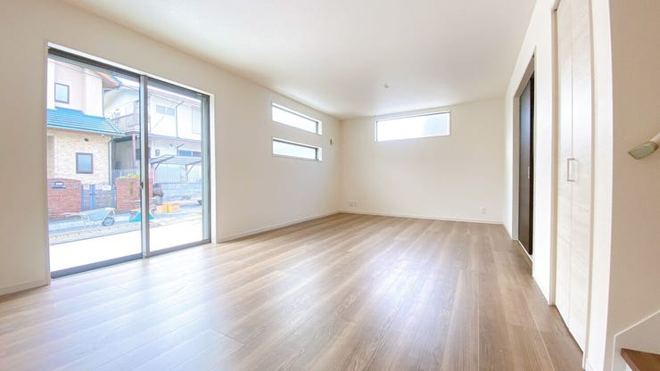 日当り良好のリビング。
明るい空間です◎