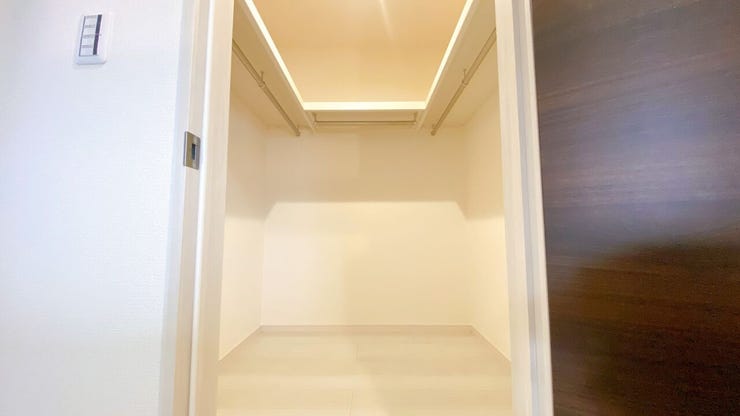 全居室に収納あり◎
お部屋がすっきりと片付きます。