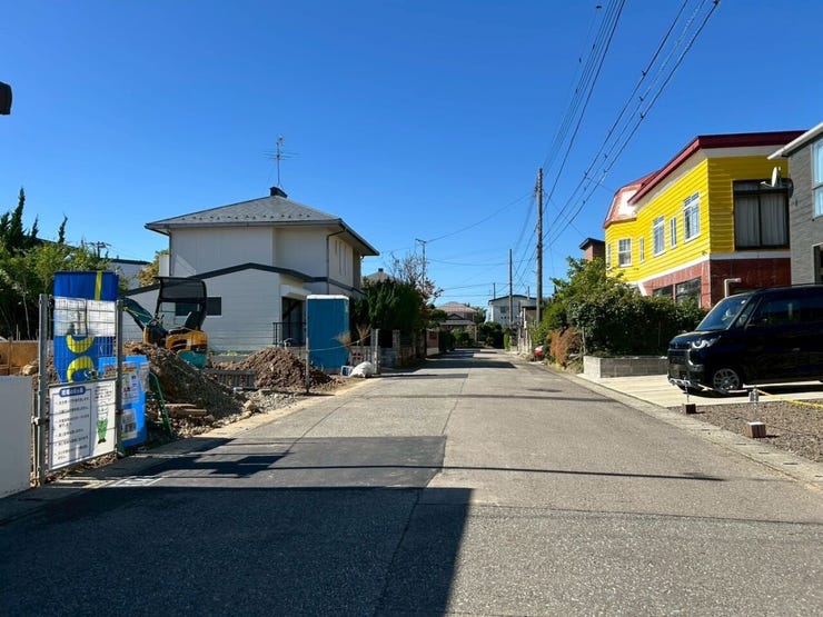 前面道路幅員5.9m。