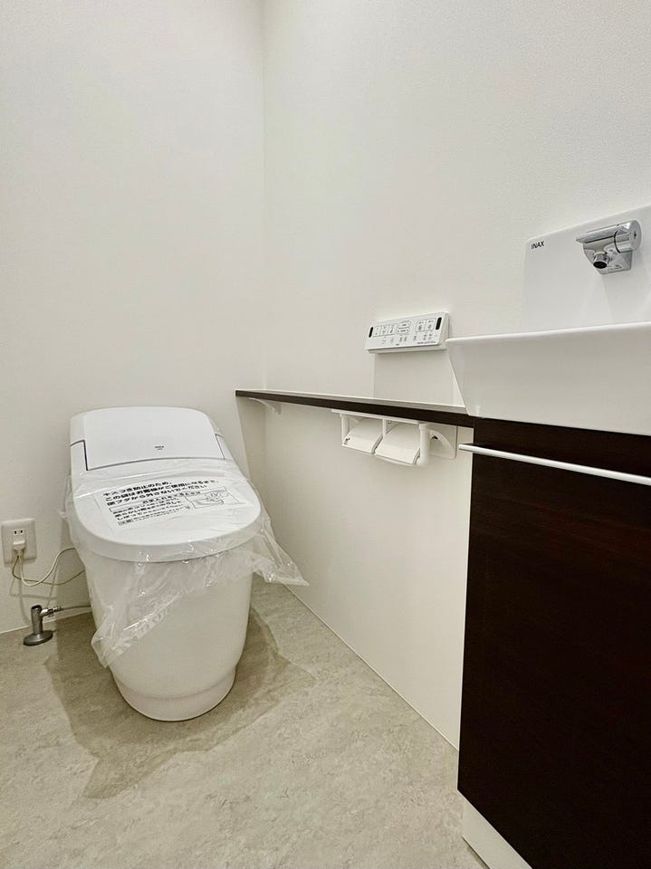 快適な自動温洗浄便座機能付きです。