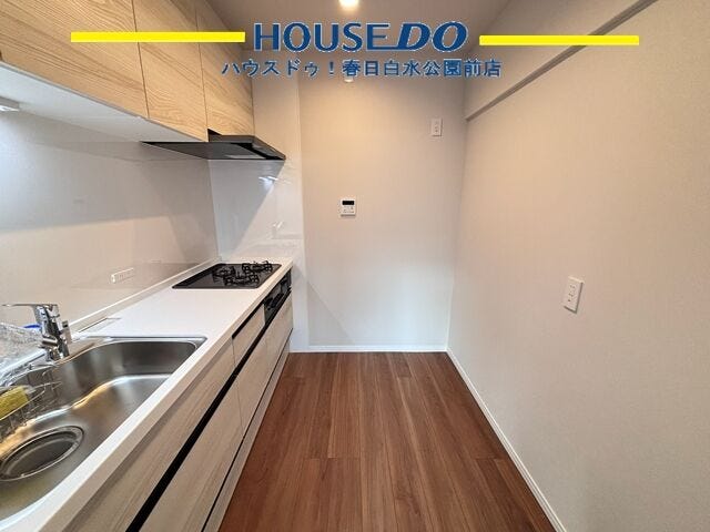 スぺース広々で動きやすいキッチン♪