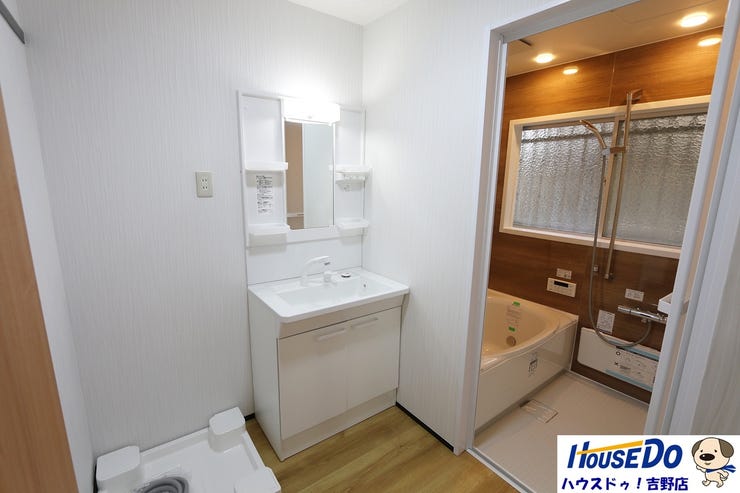 朝のスタートを快適にしてくれる、スッキリとしたデザイン。使いやすさも考えられています。