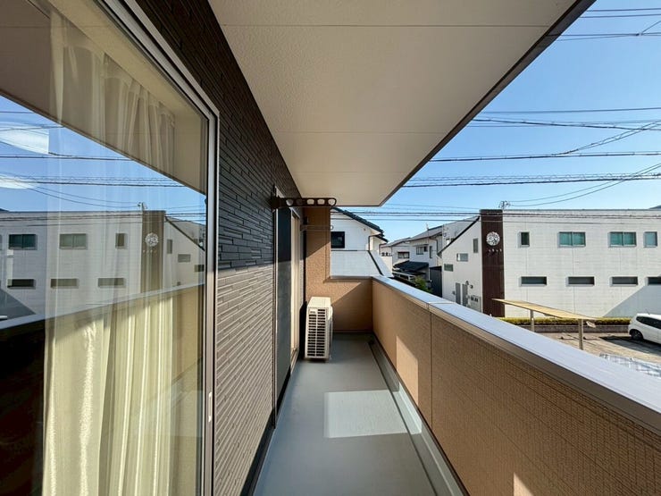2階バルコニーです。
日当たり良好です。