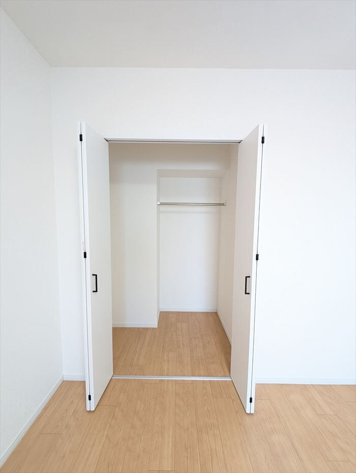 収納スペース充実!お部屋を広く使えます。