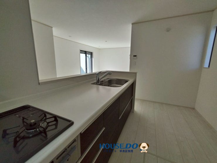 冷蔵庫や食器棚を置いても余裕の広さ♪