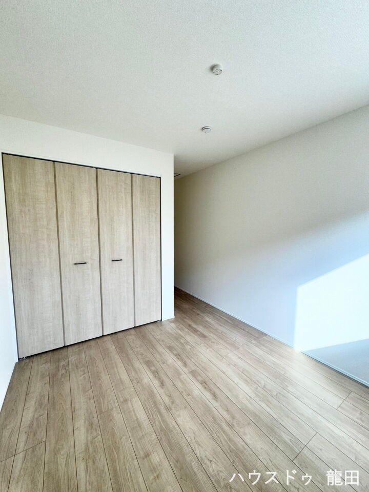 ■□■洋室・収納■□■