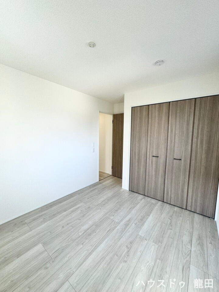 ■□■洋室・収納■□■