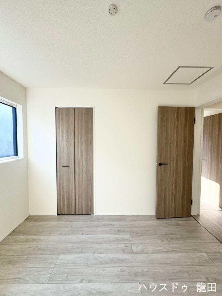 ■□■洋室・収納■□■