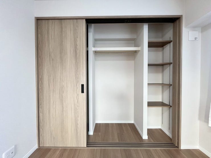 5.3帖洋室のクローゼット