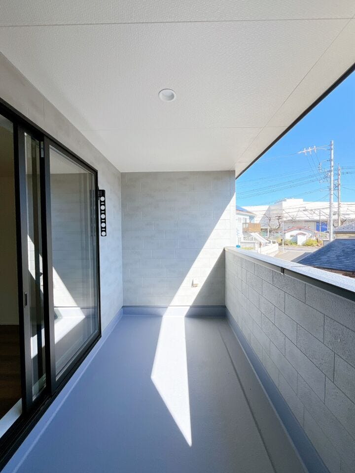 日当たり良好で毎日のお洗濯が楽しくなりそうです。