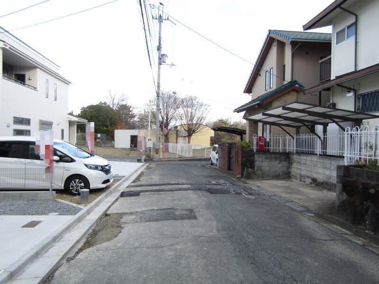 現地(2025年12月)撮影◆物件の魅力は周辺環境にも。周辺の空気感や利便性を現地でぜひご確認ください