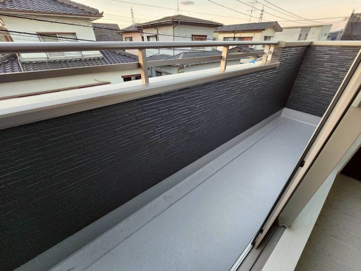 2F ②洋室6帖 バルコニー♪