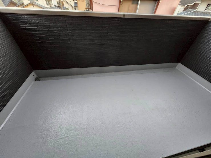 2F ③洋室8帖 バルコニー♪