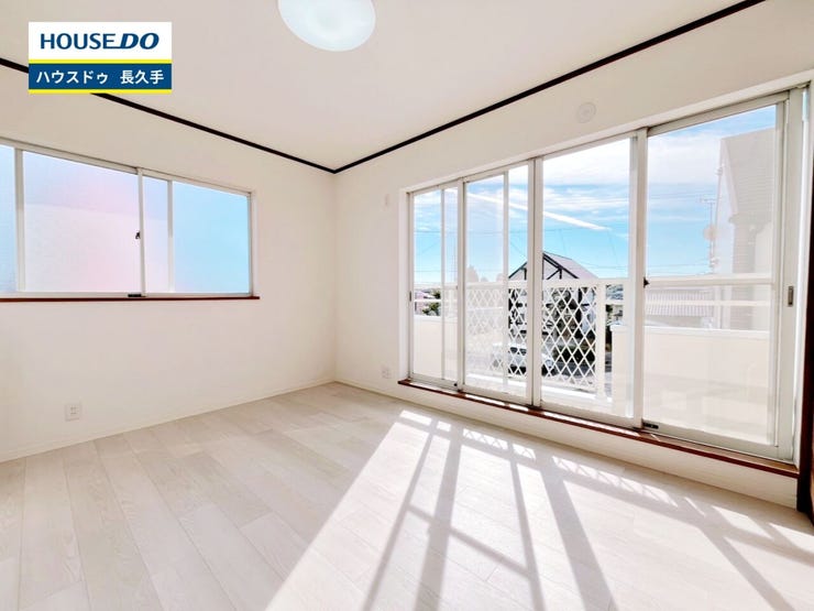 お住まい購入に向けての『質問』・『疑問』。具体的に何を準備をして進めたらいいのか?些細な事でも何でも質問して下さい。安心してお住まいが購入出来るようサポート致します!