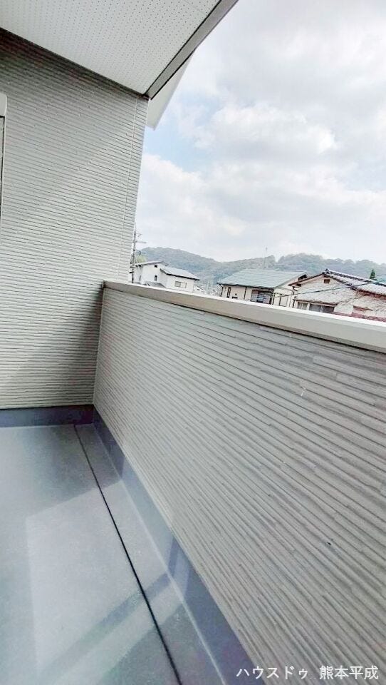 日当たりのいいバルコニー