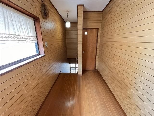 2階:ゆったりとした廊下スペース。家具の搬入もスムーズにできそうです◎