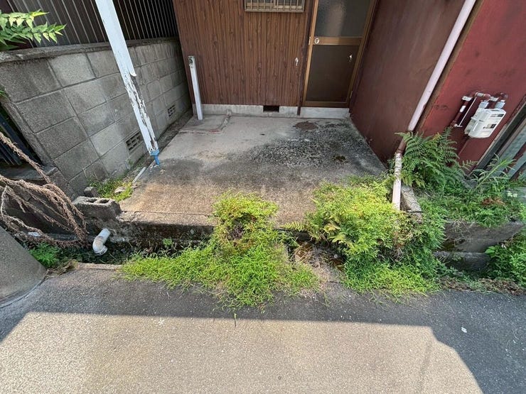 ◆勝手口は車庫につながっています。