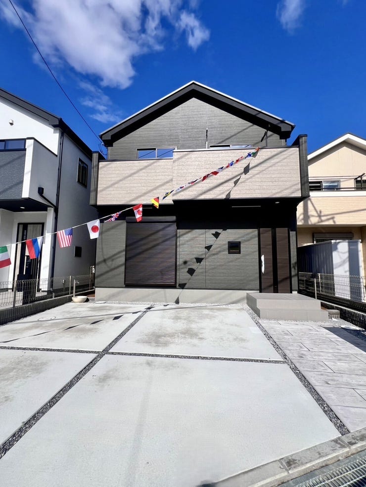 随時ご案内可能です♪
当物件はもちろんですが、他に気になる物件のご案内、資金計画、物件詳細、住宅ローン等何でもお気軽にお問い合わせください!!